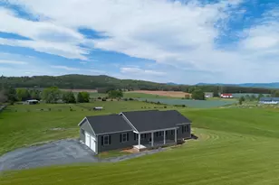 1611 Pleasant View, Mount Jackson, VA 22842 - Photo 2