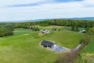 1611 Pleasant View, Mount Jackson, VA 22842 - Photo 6