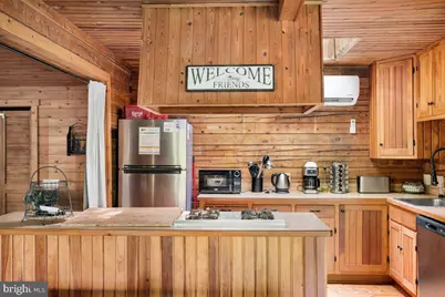 513 Straton, Basye, VA 22810 - Photo 4
