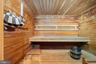 513 Straton, Basye, VA 22810 - Photo 22