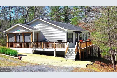 207 Sandpiper, Basye, VA 22810 - Photo 1