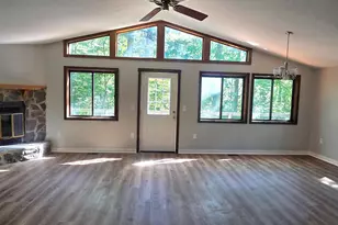 213 Morrie, Basye, VA 22810 - Photo 18