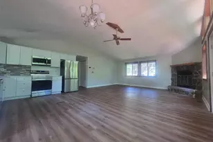213 Morrie, Basye, VA 22810 - Photo 16