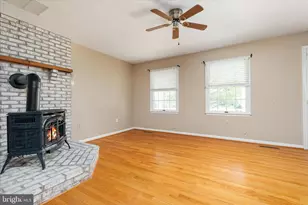590 Fulton Dr, Strasburg, VA 22657 - Photo 8