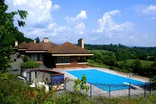 895 Fishers Rd, Toms Brook, VA 22660 - Photo 2