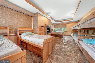 895 Fishers Road, Toms Brook, VA 22660 - Photo 20