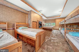 895 Fishers Rd, Toms Brook, VA 22660 - Photo 20