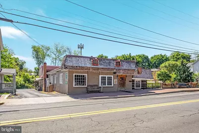 325 S Main Street, Woodstock, VA 22664 - Photo 2