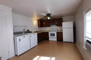 754 S Main St, Woodstock, VA 22664 - Photo 4