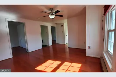 754 S Main Street #4, Woodstock, VA 22664 - Photo 2