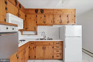 318 S Water St, Woodstock, VA 22664 - Photo 12