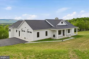 33 Kibo Ct, Maurertown, VA 22644 - Photo 2