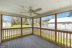 394 W King St, Strasburg, VA 22657 - Photo 12