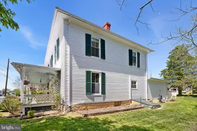 394 W King Street, Strasburg, VA 22657 - Photo 8