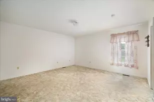 277 Miller Dr, Strasburg, VA 22657 - Photo 10