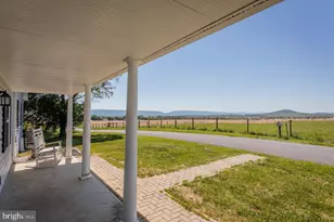 1751 Orchard Rd, Mount Jackson, VA 22842 - Photo 2