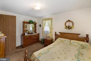 1328 Hahns Ln, Toms Brook, VA 22660 - Photo 28