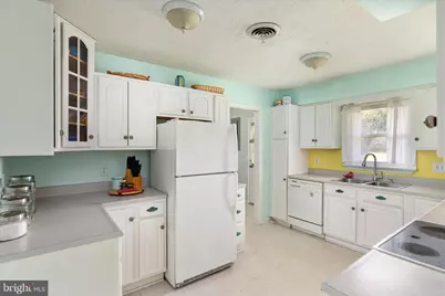 9943 Massanutten Avenue, New Market, VA 22844 - Photo 12