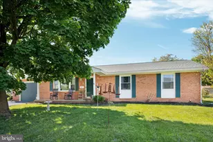 9943 Massanutten Ave, New Market, VA 22844 - Photo 2