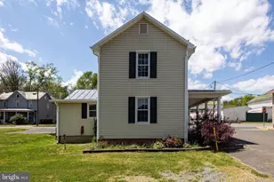 223 W High St, Woodstock, VA 22664 - Photo 32