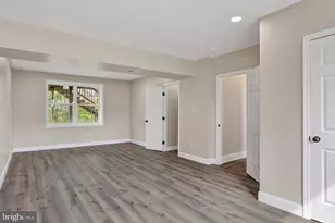 213 Black Oak Dr, Maurertown, VA 22644 - Photo 10