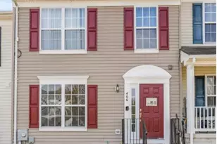 406 Pendleton Ln, Strasburg, VA 22657 - Photo 1