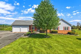 291 Beaver Ln, Mount Jackson, VA 22842 - Photo 2