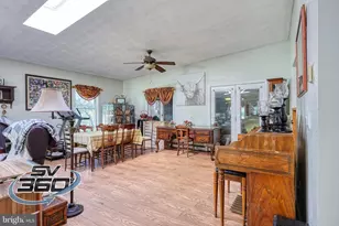 108 Homestead Ln, Maurertown, VA 22644 - Photo 8