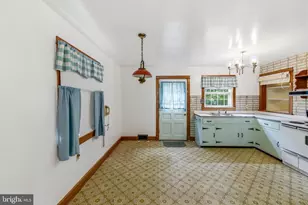 117 S Grove Ave, Edinburg, VA 22824 - Photo 10