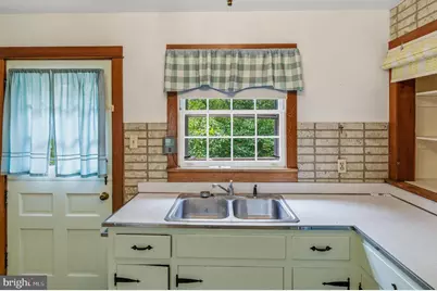 117 S Grove Avenue, Edinburg, VA 22824 - Photo 8