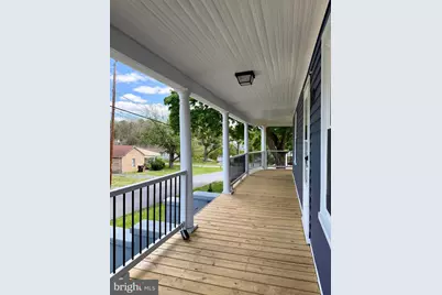 619 Branch Street, Strasburg, VA 22657 - Photo 2