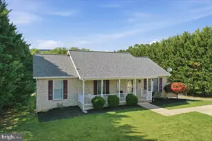 1503 Country Brook Rd, Toms Brook, VA 22660 - Photo 4