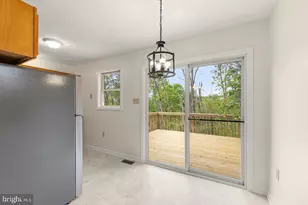 176 N Place Ln, Strasburg, VA 22657 - Photo 6