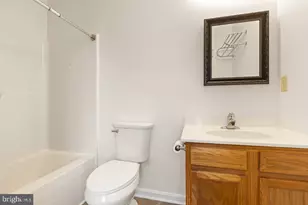 176 N Place Ln, Strasburg, VA 22657 - Photo 12