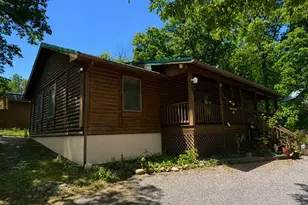 417 Ironwood Rd, Mount Jackson, VA 22842 - Photo 2