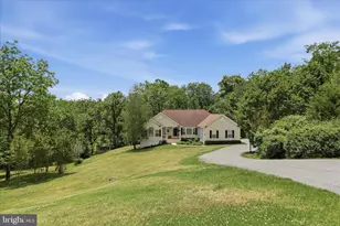 126 Junction Overlook, Strasburg, VA 22657 - Photo 4