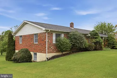 317 Dawn Avenue, Woodstock, VA 22664 - Photo 4