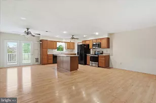 317 Dawn Ave, Woodstock, VA 22664 - Photo 4