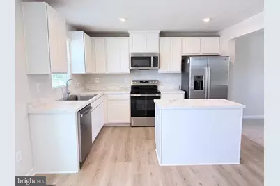 785 Hisey Avenue, Woodstock, VA 22664 - Photo 2