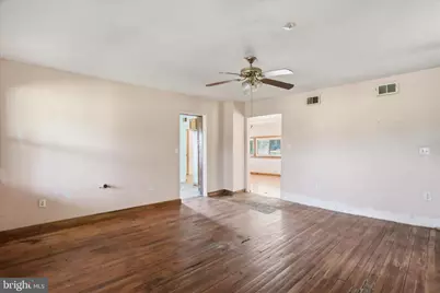 16273 Old Valley Pike, Edinburg, VA 22824 - Photo 10