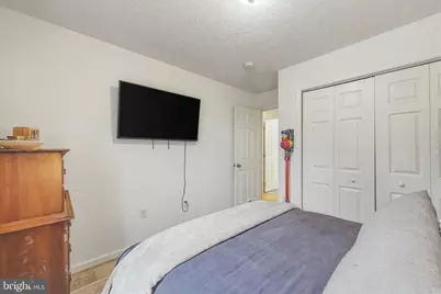 658 W King Street, Strasburg, VA 22657 - Photo 16