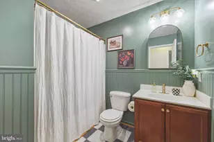 658 W King St, Strasburg, VA 22657 - Photo 18