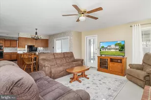 418 Kern St, Woodstock, VA 22664 - Photo 18