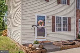 214 Kadies Ln, Edinburg, VA 22824 - Photo 4