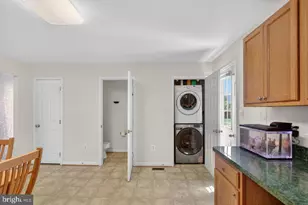 214 Kadies Ln, Edinburg, VA 22824 - Photo 16