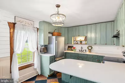 143 N Water Street, Woodstock, VA 22664 - Photo 6