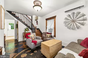 143 N Water St, Woodstock, VA 22664 - Photo 2