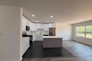 242 Parkside, Woodstock, VA 22664 - Photo 2