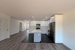 242 Parkside, Woodstock, VA 22664 - Photo 4