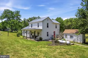 2391 Pine Woods Rd, Quicksburg, VA 22847 - Photo 4